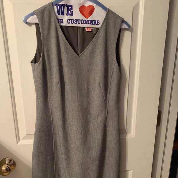 Kasper Dresses & Skirts - Kasper Women's Knee-length Dress, Gray, Size 6, New without tags